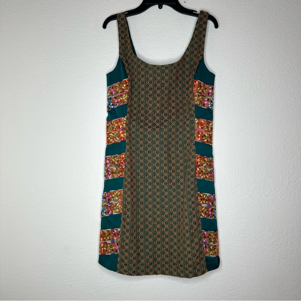 Judith March Teal Embroidered Crocheted Overlay Mini Shift Dress Women’s small